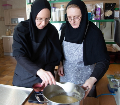 «Любовь должна быть деятельной»: как живут сестры единственного в Челябинске женского монастыря