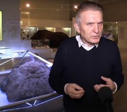 Директор Исторического музея прокомментировал полтергейст с метеоритом
