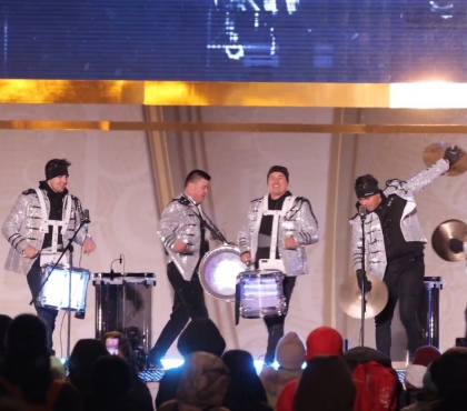 Челябинские барабанщики выступавшие на ЧМ по футболу, сыграли на выставке «Россия»