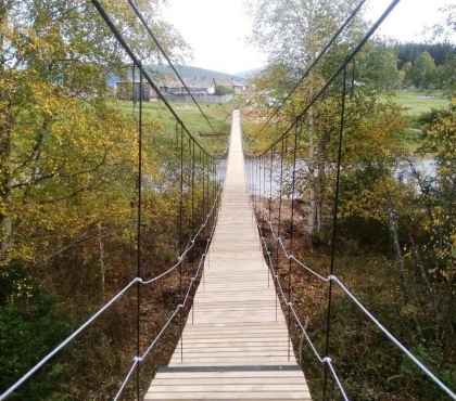 На реке Юрюзань завершили строительство подвесного моста
