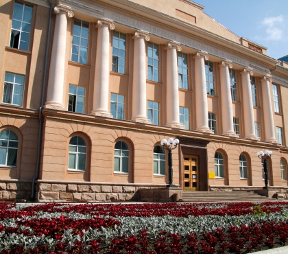 Путин поздравил Челябинскую публичную библиотеку