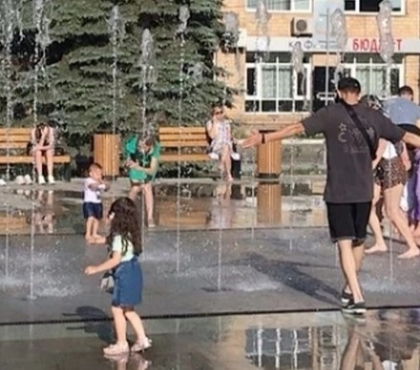 В Челябинске заработал еще один «сухой фонтан»