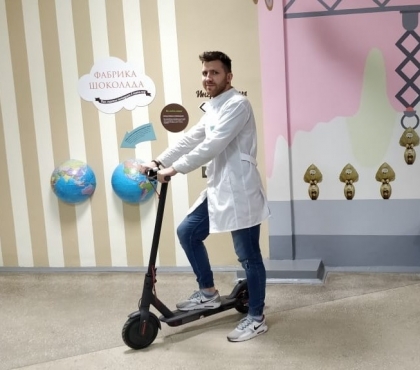 Челябинская поликлиника закупила партию электросамокатов, чтобы педиатры быстрее добирались на вызовы к малышам