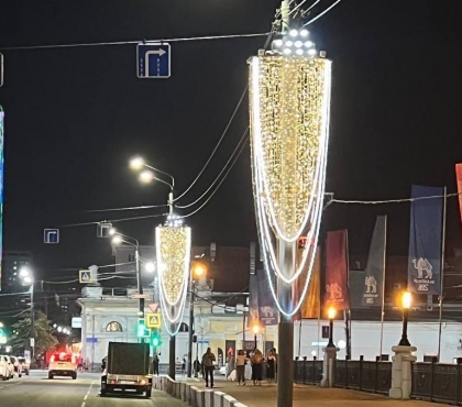 Ёлочка, гори: в Челябинске сегодня ночью включат новогоднюю иллюминацию