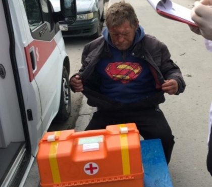В Новосибирске начали лечить бездомных по челябинскому образцу
