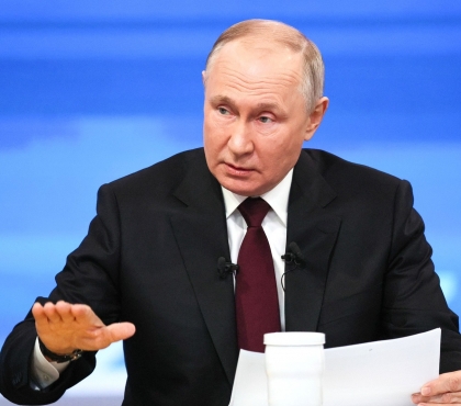 Путин продлил программу «Земский учитель» до 2030 года