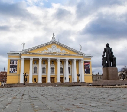 Площадь Ярославского в Челябинске переименуют в площадь Искусств