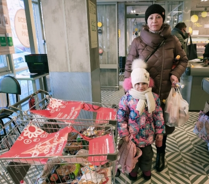 В 200 челябинских магазинах покупатели помогли собрать продуктовые наборы для малоимущих