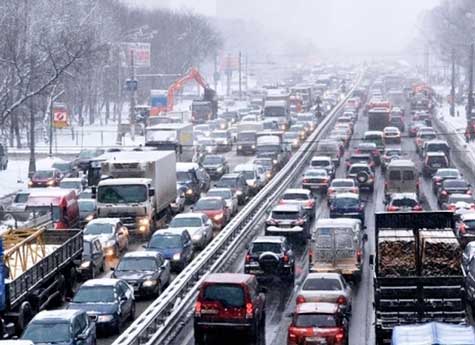 Челябинские работодатели не наказывают сотрудников за опоздания из-за снегопада
