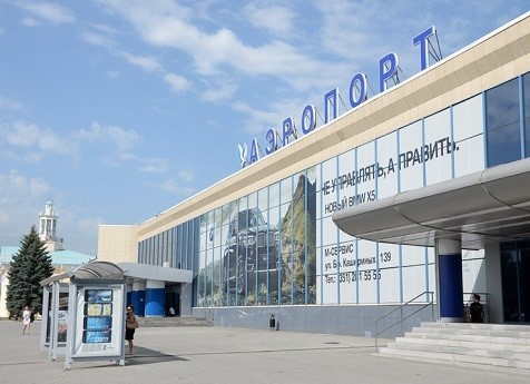 Челябинский аэропорт встретил своего миллионного пассажира 2017 года