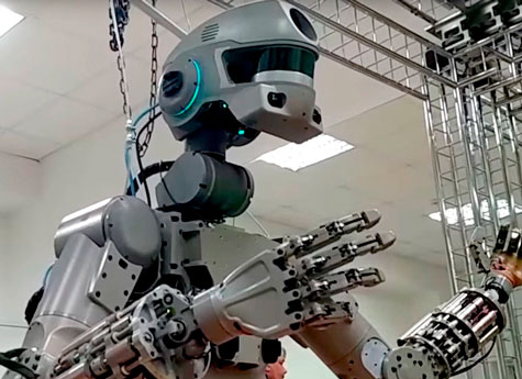 Специалисты ЮУрГУ приняли участие в создании человекоподобного робота