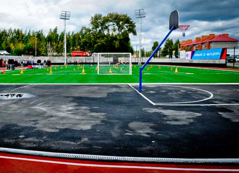 В Карабаше открыли новый спортивный комплекс за 220 миллионов рублей