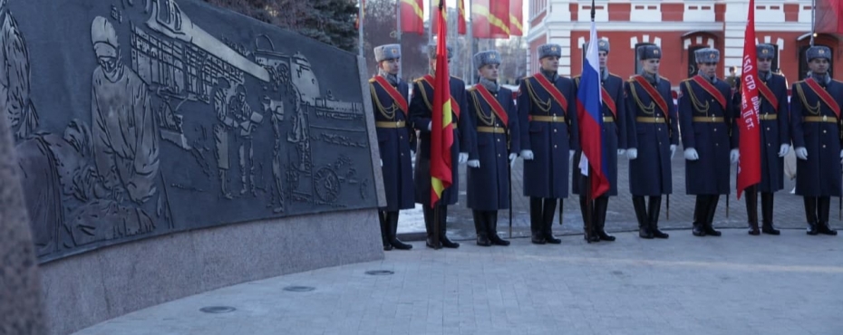 В Челябинске открыли стелу в память о трудовой доблести города в годы войны