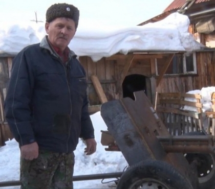 Мужчина изготовил противотанковую пушку и намерен подарить ее Нязепетровску