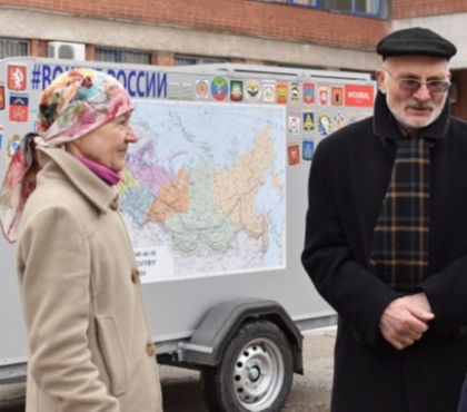 Вокруг России через Челябинск: супруги-пенсионеры отправились в экспедицию на машине с домом-прицепом