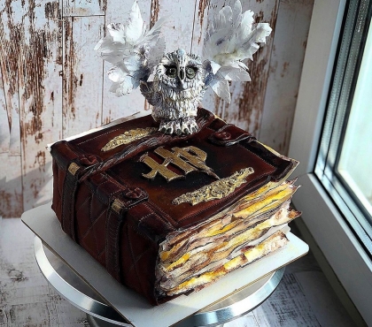 В Челябинске приготовили фантастический торт для фанатов Гарри Поттера