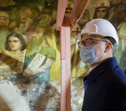 Вновь открытые фрески в Храме Александра Невского будут отреставрированы