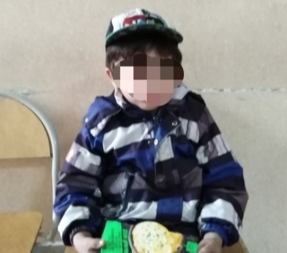 В полицию ребенка привез таксист: в Челябинске маме вернули потерявшегося четырехлетнего сына