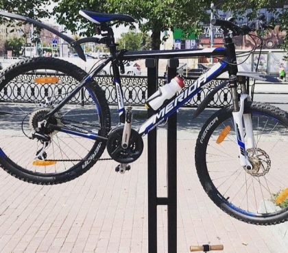 В Челябинске стали устанавливать пункты для самостоятельного ремонта велосипедов
