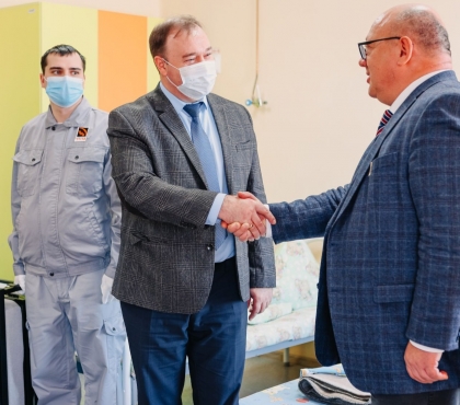 ЧТПЗ помог обновить оборудование городской больницы в Челябинске