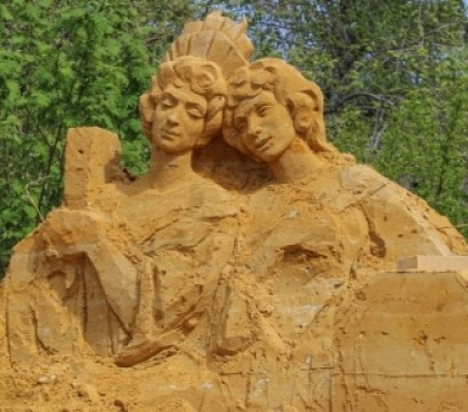 В Челябинске готовятся к открытию фестиваля песочных скульптур