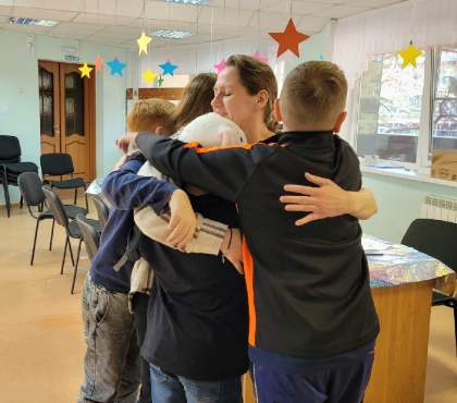 Очень нужны вожатые: в Челябинске откроют лагерь для братьев и сестёр онкобольных детей
