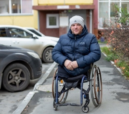 Большой спорт, семья и работа в такси: челябинский кёрлингист без ног рассказал о своей жизни после травмы
