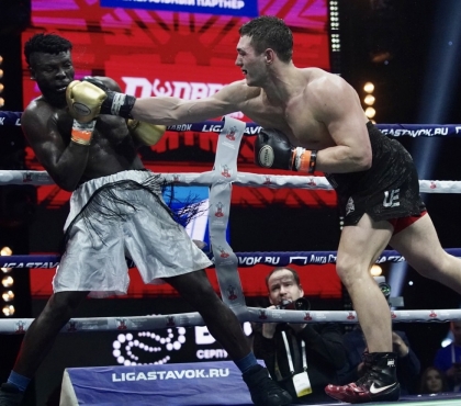 В Челябинске на турнире по боксу «Битва на Урале» сразится чемпион мира