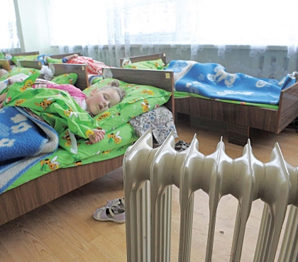 В детских садах и школах Челябинска включают отопление