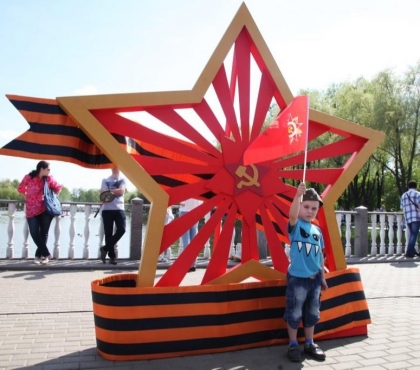 Южноуральцы смогут выбрать праздничное оформление городов к 75-летию Победы