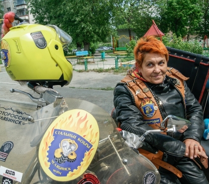 Тётя Сева на байке: челябинская пенсионерка организовала мотоклуб 