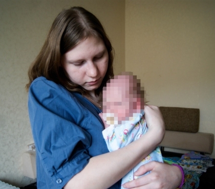 Схватки начались внезапно: в одной из кризисных квартир Челябинска родился ребенок