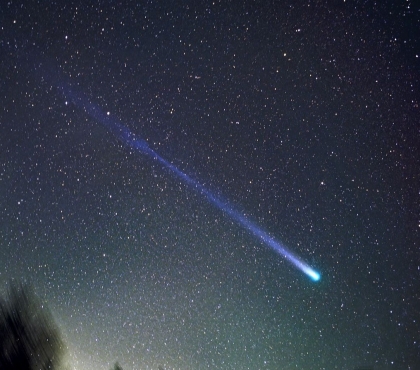 Южноуральцы смогут увидеть яркую комету в ночном небе