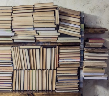 Книга — лучший подарок: жителей Челябинска призывают сдать книги в библиотеки
