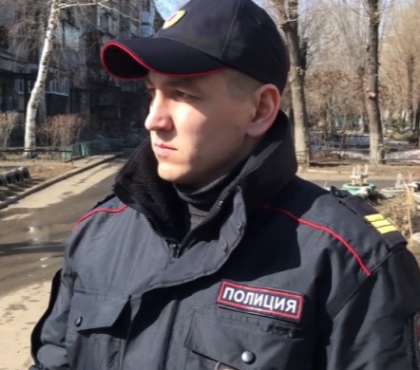 В полиции отметили сержанта, который спас женщину после взрыва газа в Магнитогорске