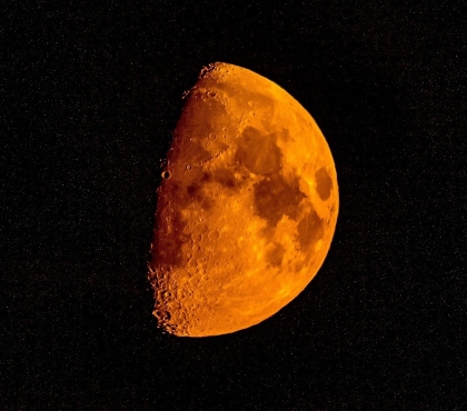 Жители Челябинской области увидят частичное лунное затмение