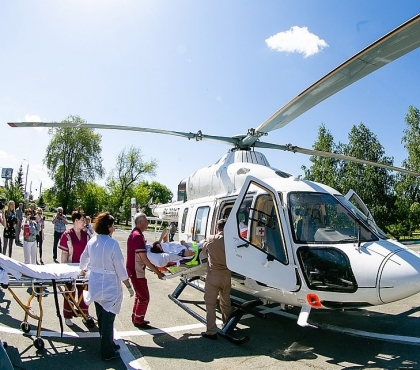 Челябинские врачи спасли подростка, доставленного вертолетом из Магнитогорска
