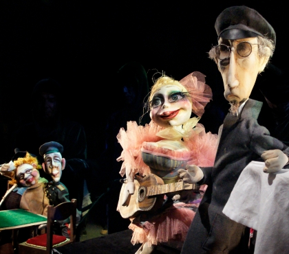 Возвращение спустя шесть лет: Челябинский театр кукол возобновляет постановки «Человека в футляре»