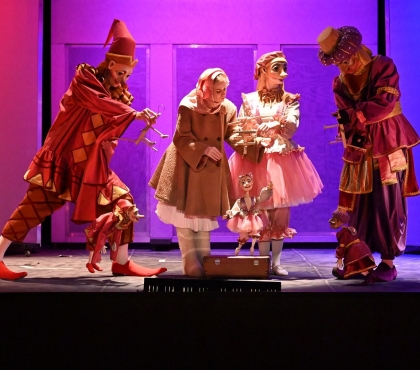 Спектакль «Петрушка» Челябинского кукольного театра вошел в лонг-лист Российской Национальной премии
