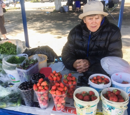 7 точек в Челябинске, где пенсионеры торгуют с лотков