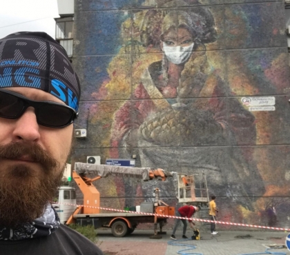 В Челябинске приступили к восстановлению граффити 