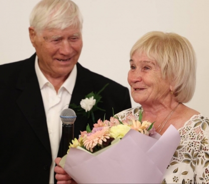 В Челябинской области наградили семьи, которые отметили серебряную свадьбу