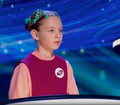 13-летняя школьница из Челябинска снялась в шоу «Умнее всех»