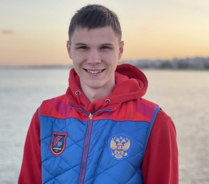 Незрячий легкоатлет из Челябинска завел видео-блог «Разговор вслепую»