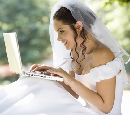 В Челябинской области можно будет зарегистрировать браки онлайн