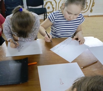 Дети из Челябинской области написали письма солдатам