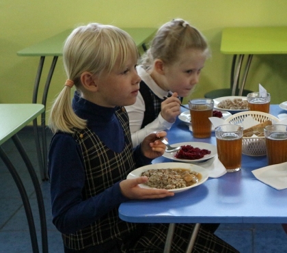 Со специальным меню и наблюдением медика: в лицее Челябинска открыли первый в России класс для детей с сахарным диабетом