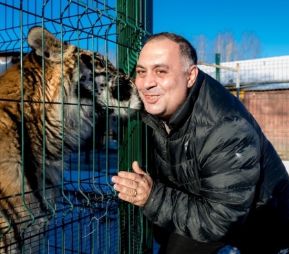 Южноуральский зоозащитник Карен Даллакян уехал спасать животных на Донбасс