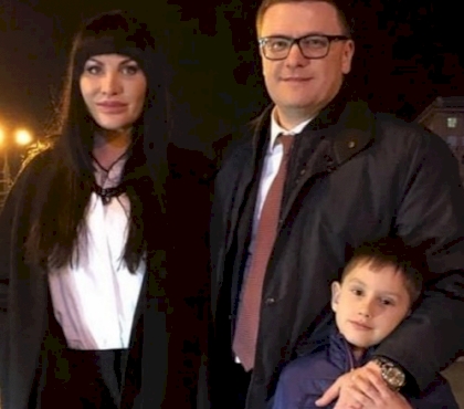 Алексей Текслер привез в Челябинск жену и сына