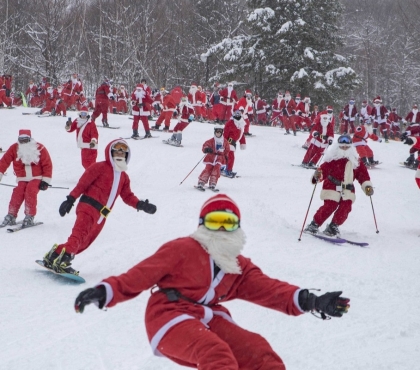 На горнолыжном центре под Кусой устроят массовый спуск Дедов Морозов
